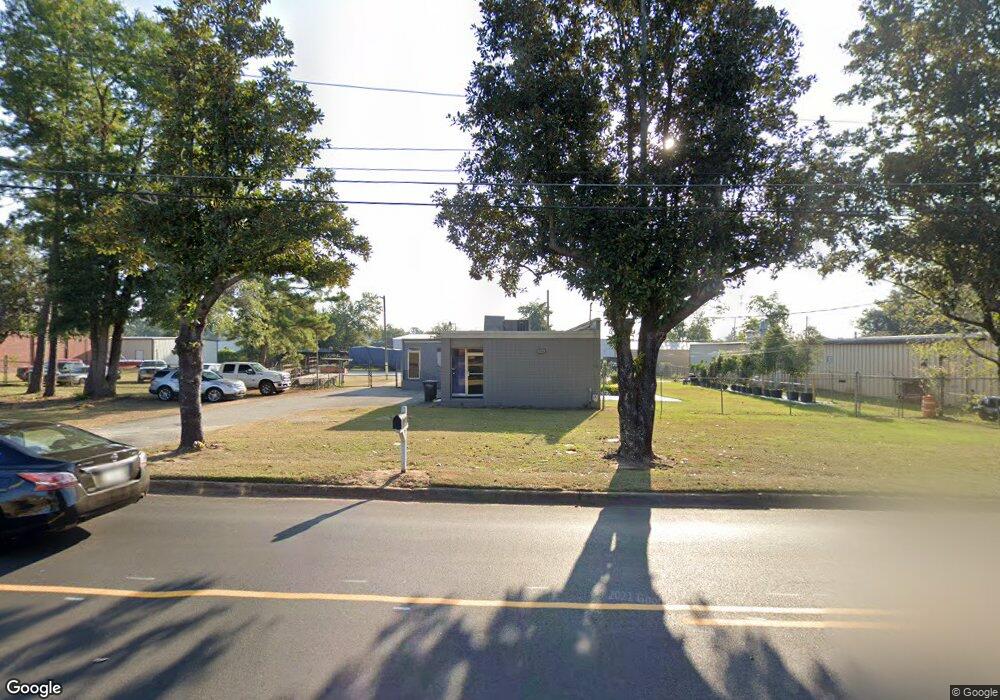 204 N Magnolia St, Albany, GA 31707 - photo 1