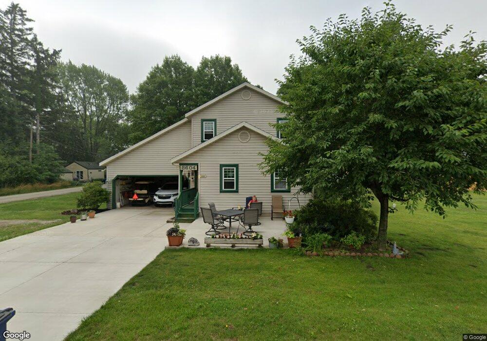 8604 E Chicago Rd, New Carlisle, IN 46552 - photo 1