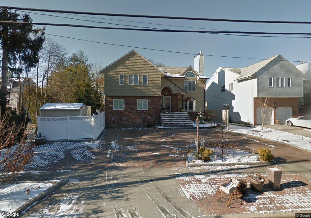 2394 Merrick Ave, Merrick, NY 11566 - photo 1