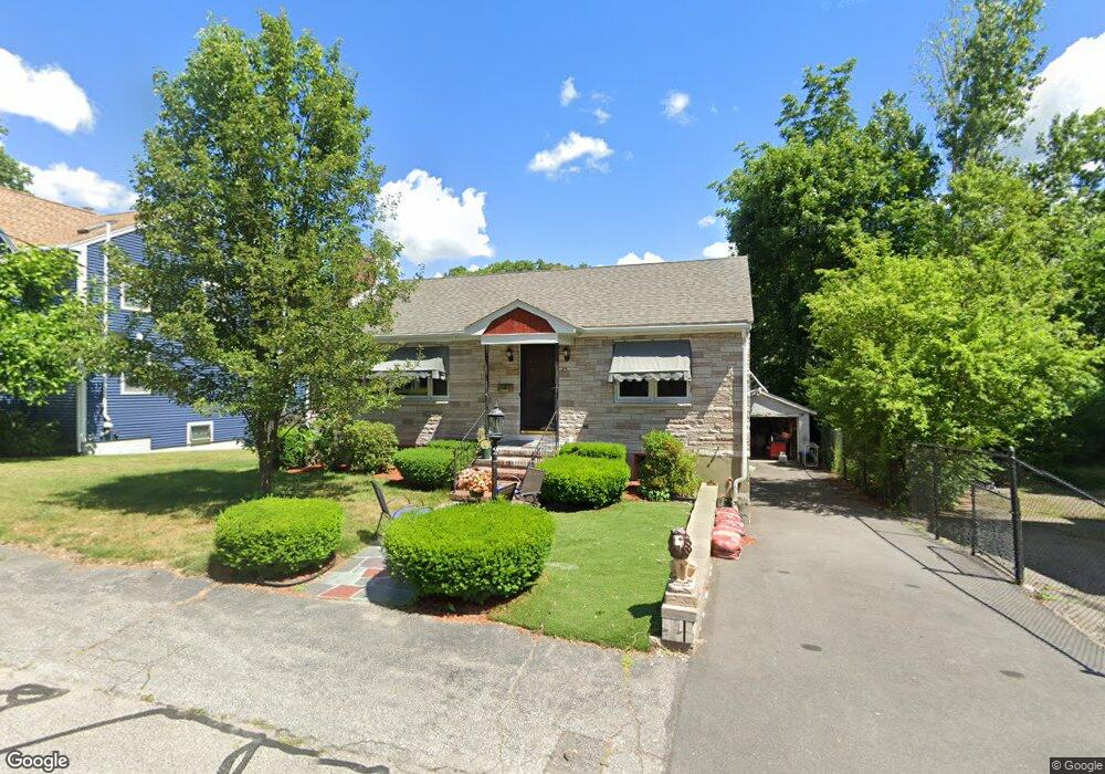 23 Howland St, Needham, MA 02492 - photo 1