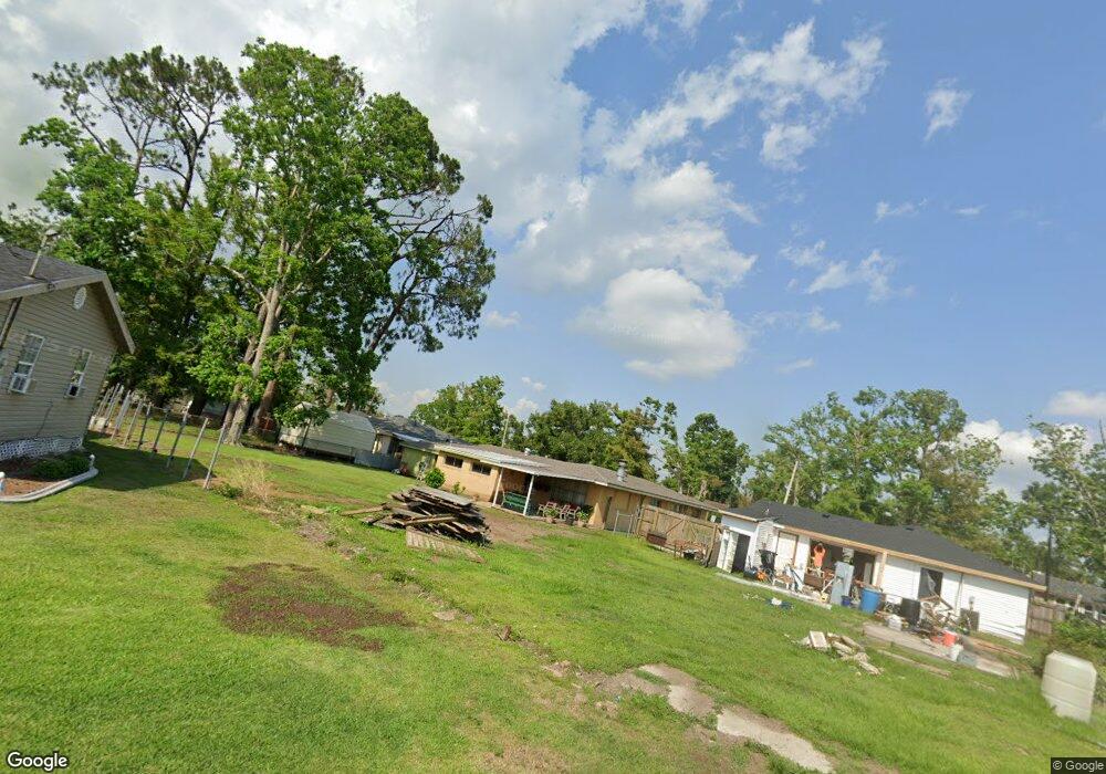 108 Saint John St, Houma, LA 70360 - photo 1