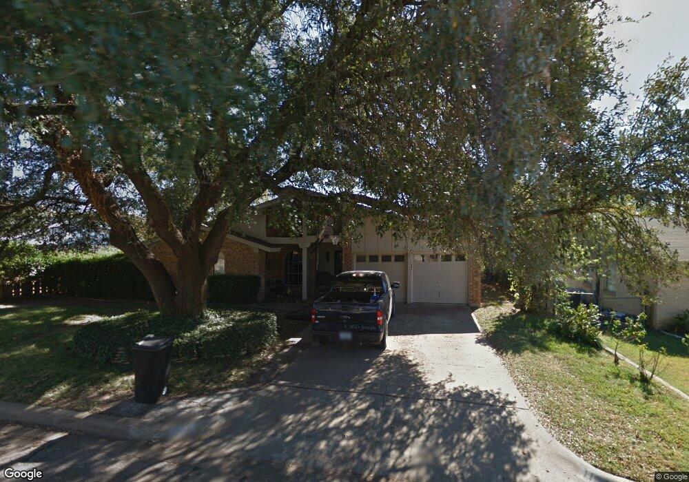 1103 Vivienne St, Weatherford, TX 76086 - photo 1