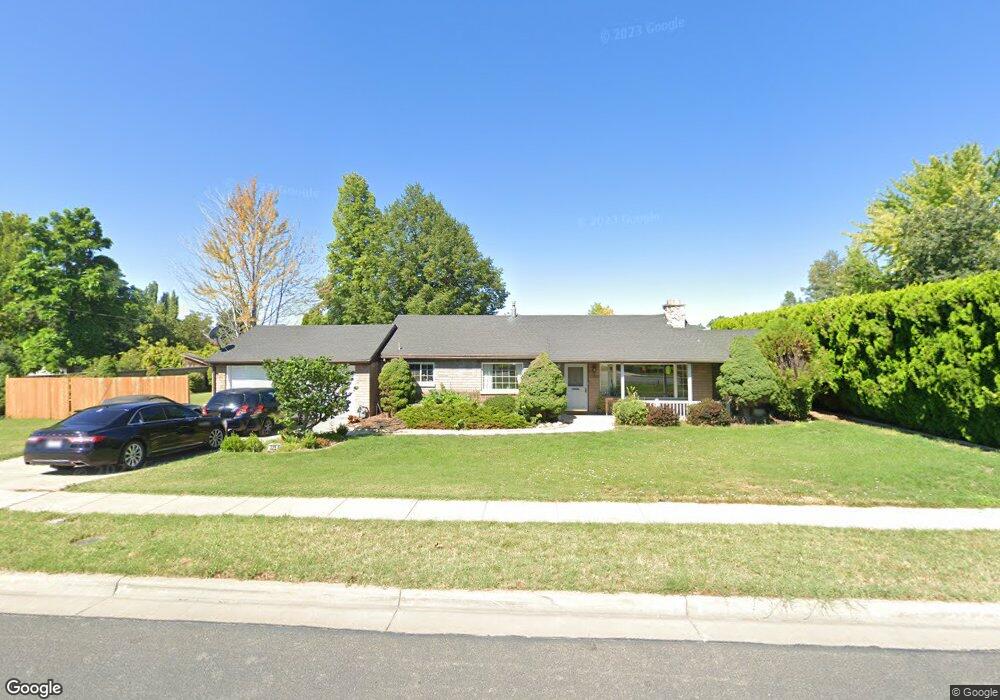 2254 S 2000 W, Syracuse, UT 84075 - photo 1