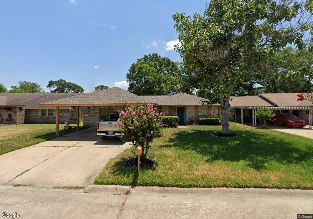 8822 Cottage Gate Ln, Houston, TX 77088 - photo 1