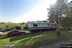 208 Crestwood Dr, Chilhowie, VA 24319