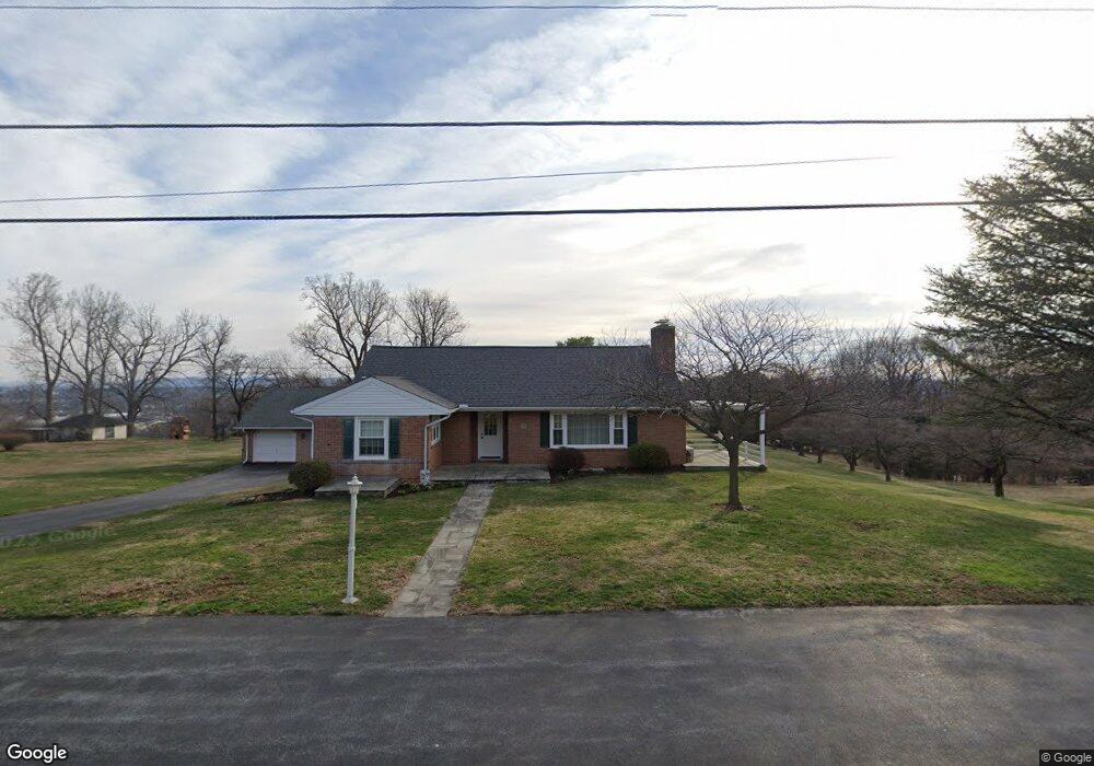 531 Hain Rd, Reading, PA 19608 - photo 1