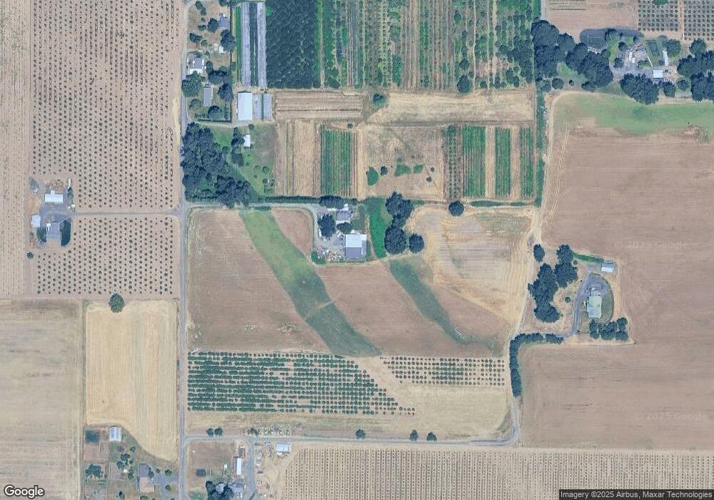 94525 Willamette Dr, Junction City, OR 97448 - photo 1