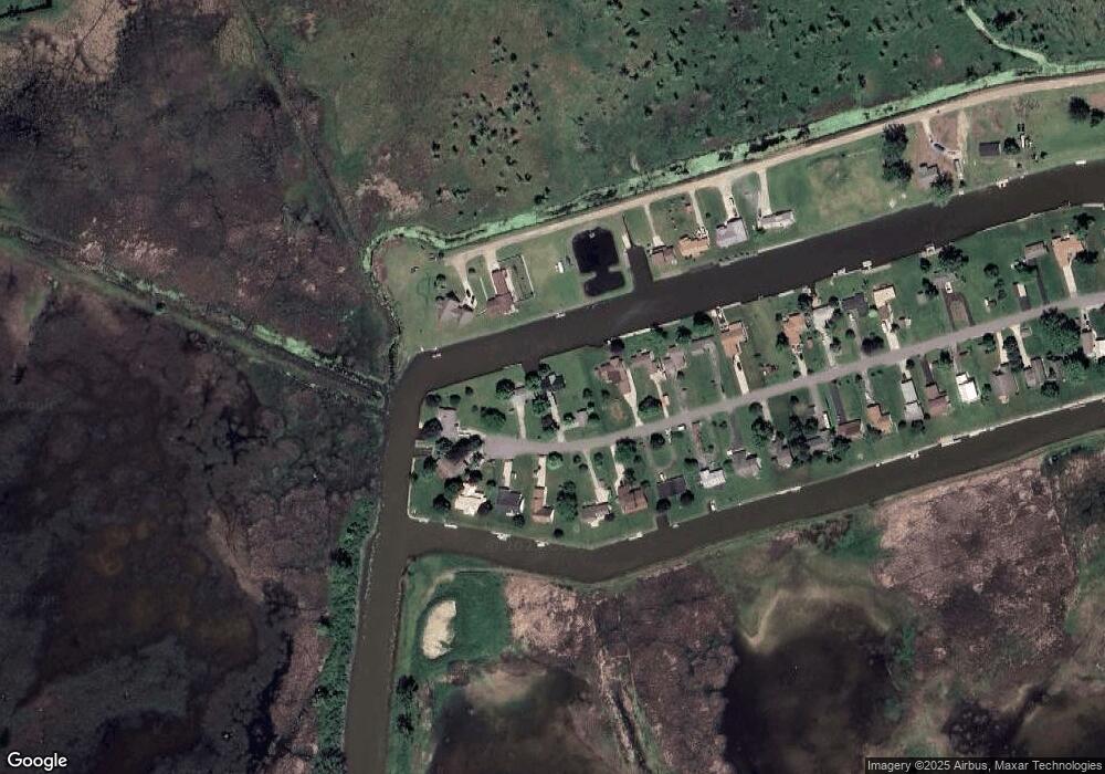 2450 E Bay Ridge Dr, Au Gres, MI 48703 - photo 1