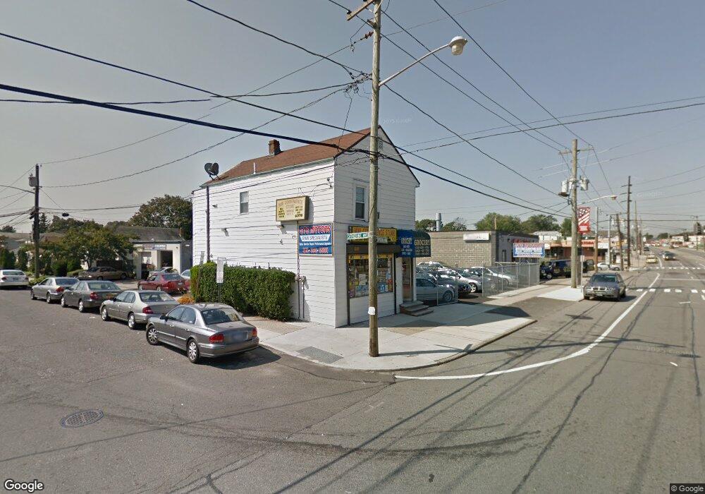 0 Catherine unit 2nd Fl P1301809, Franklin Square, NY 11010 - photo 1