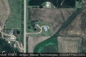 10784 Highway 136, Onslow, IA 52321