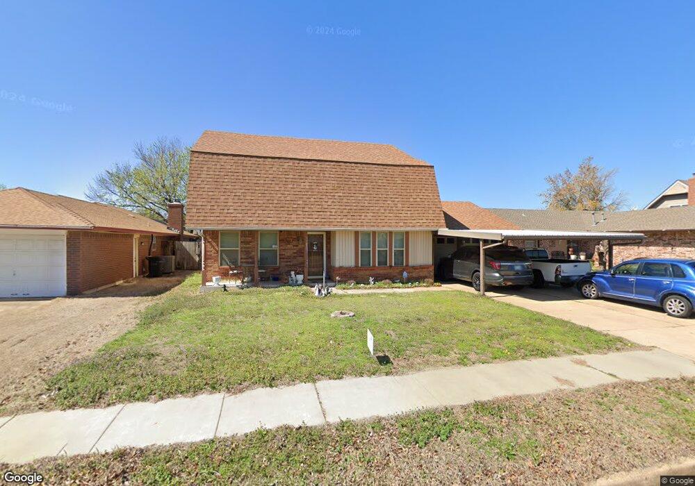 213 S Patterson Dr, Moore, OK 73160 - photo 1