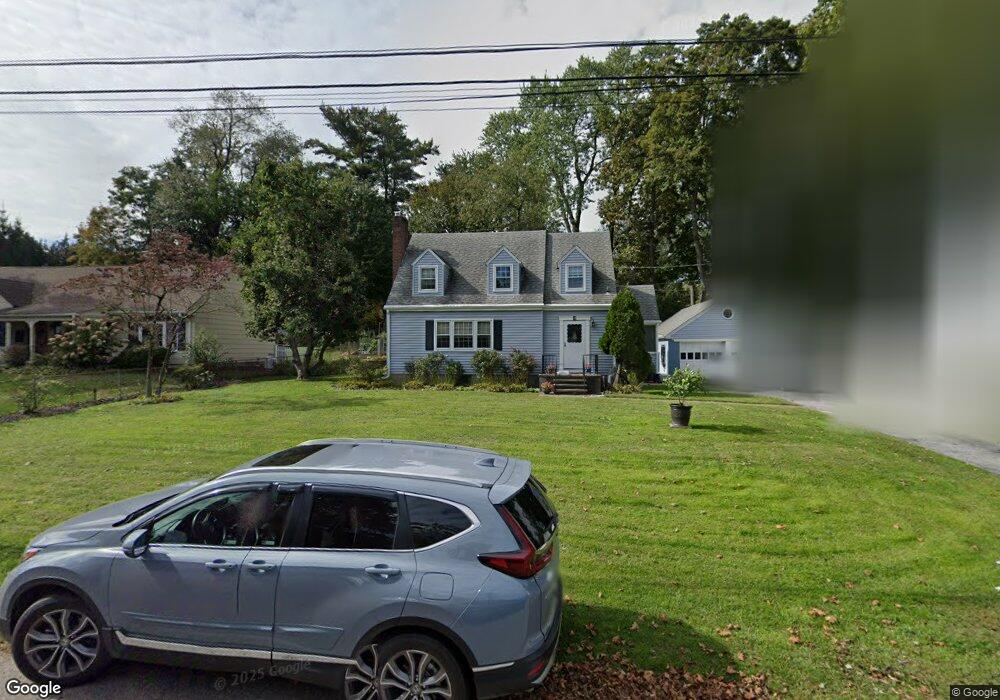 4 Dimond Ave, Cortlandt Manor, NY 10567 - photo 1