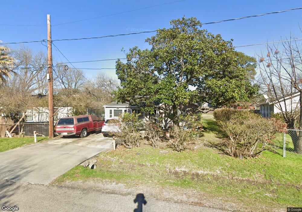 741 E 41st St, Houston, TX 77022 - photo 1