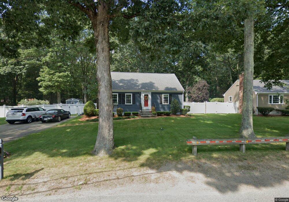 384 Partridge St, Franklin, MA 02038 - photo 1