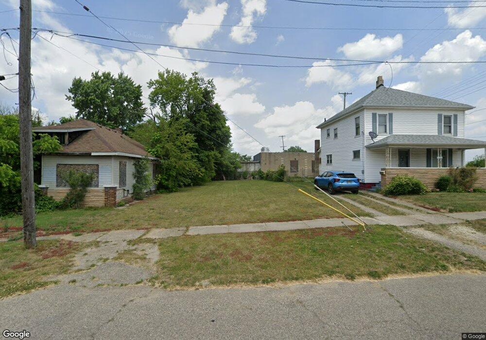 1829 Colorado Ave, Flint, MI 48506 - photo 1