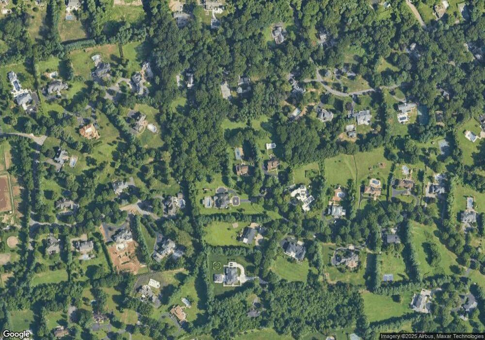 28 Woodhill Ln, Glen Head, NY 11545 - photo 1