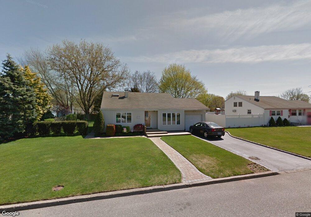 2917 Acorn Ave, Medford, NY 11763 - photo 1