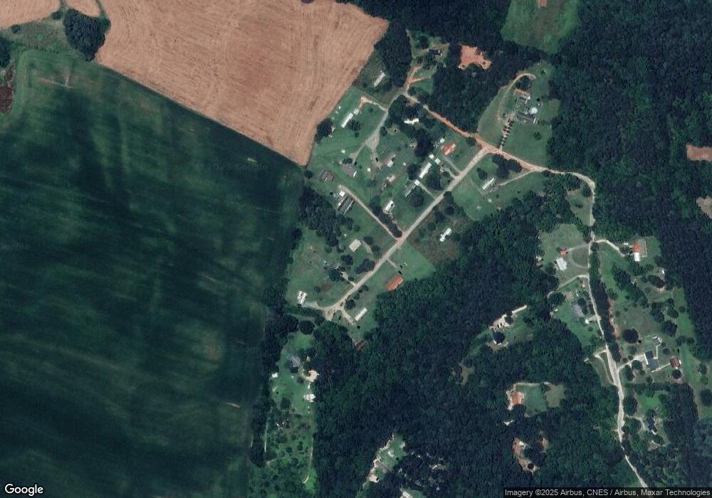 816 Mace Ln, Lincolnton, NC 28092 - photo 1