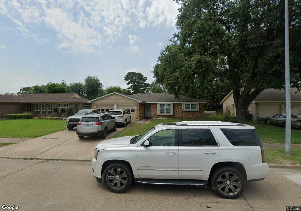 1214 Hidden Valley Dr, Houston, TX 77088 - photo 1