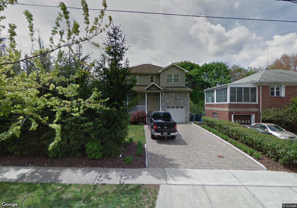 152 Van Nostrand Ave, Englewood, NJ 07631 - photo 1