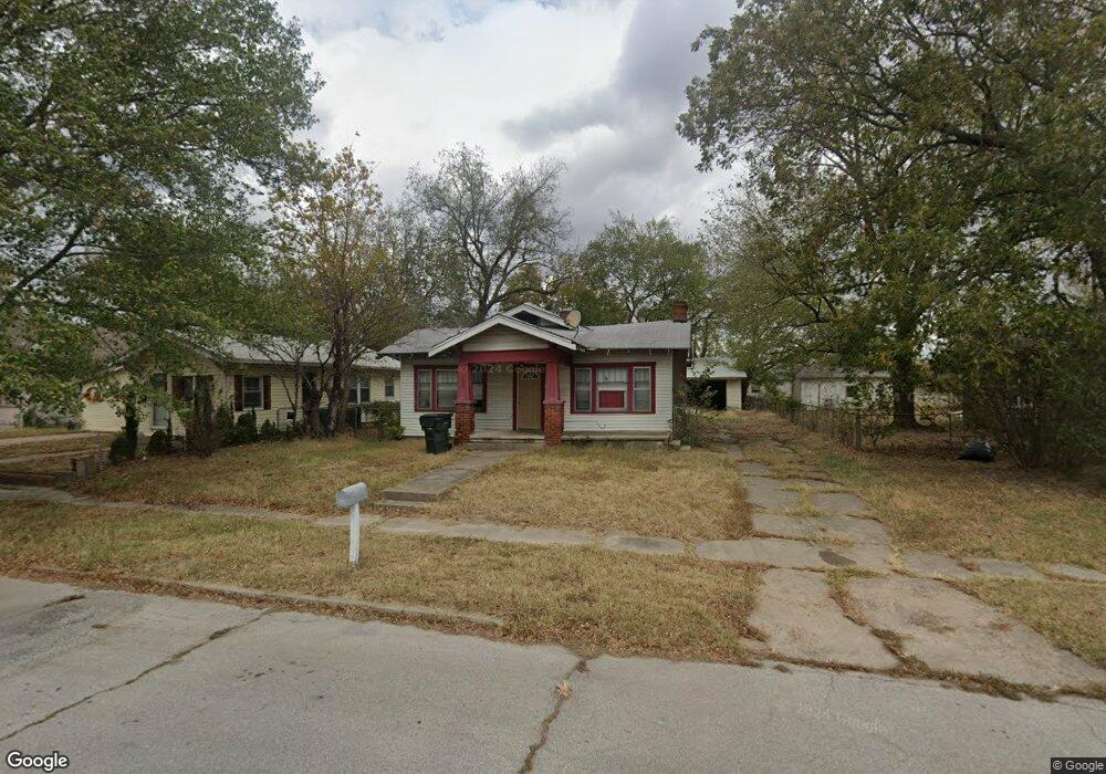 1203 W 5th St, Okmulgee, OK 74447 - photo 1