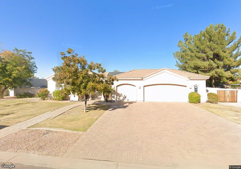 1724 E Myrna Ln, Tempe, AZ 85284 - photo 1