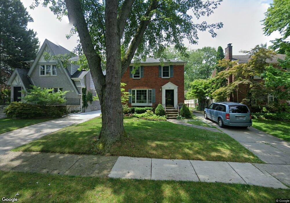 257 Ridgemont Rd, Grosse Pointe Farms, MI 48236 - photo 1