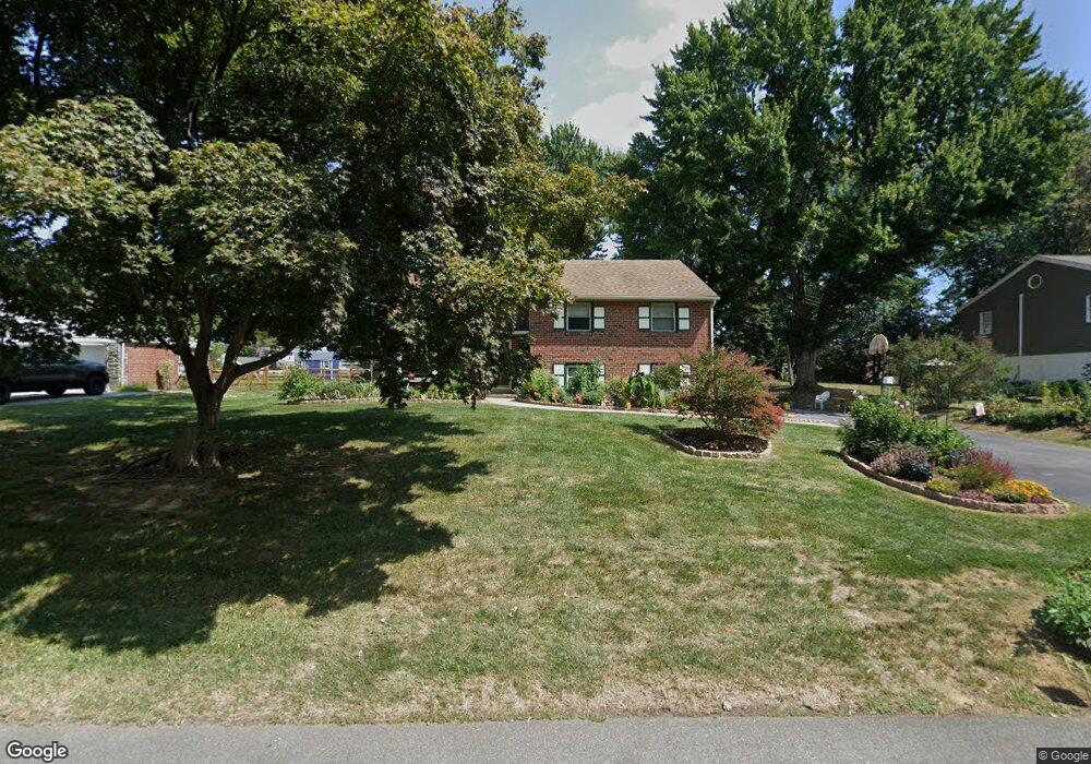 512 Georgetown Rd, Wallingford, PA 19086 - photo 1