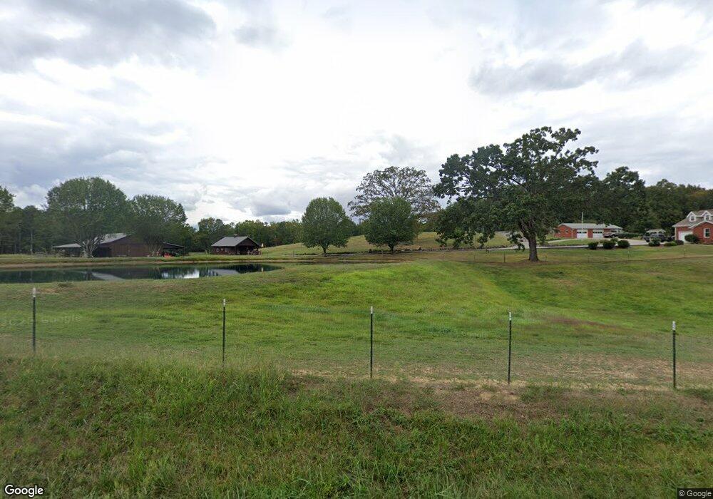 611 Bryant Rd, Chatsworth, GA 30705 - photo 1