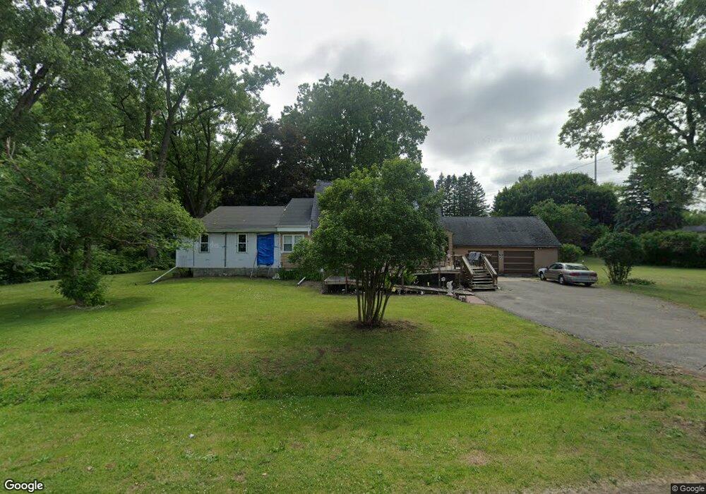 3339 S Kearsley Blvd, Flint, MI 48506 - photo 1