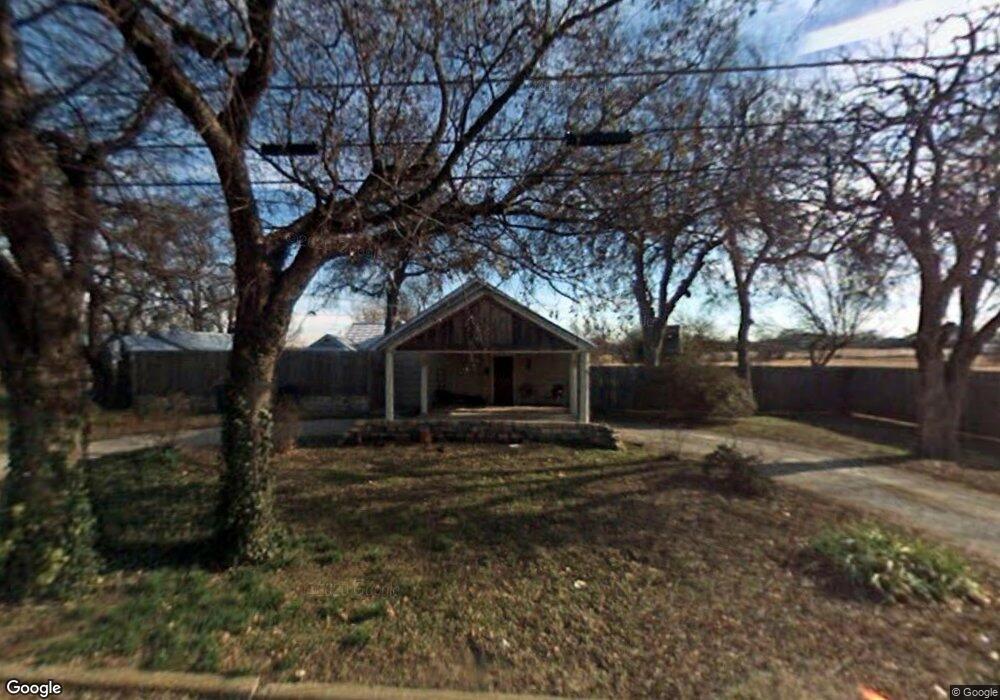 1521 N Hoard Ave, Sherman, TX 75090 - photo 1