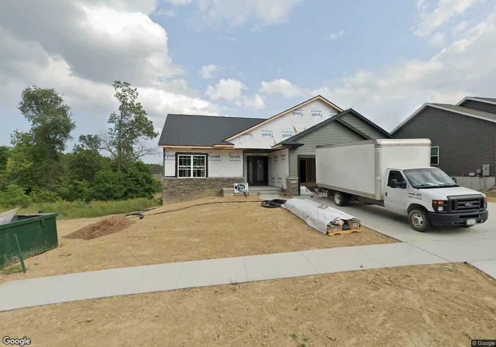 1512 38th St SE, Cedar Rapids, IA 52403 - photo 1