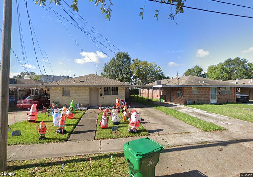 716 Gulf Dr, Gretna, LA 70053 - photo 1