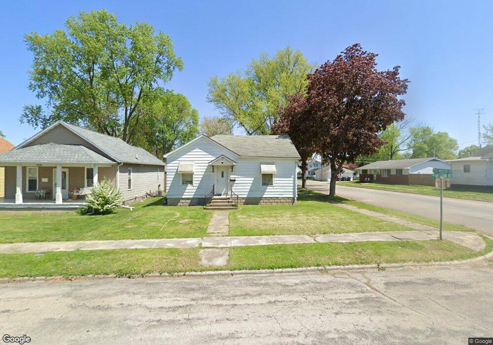 728 Decatur St, Lincoln, IL 62656 - photo 1