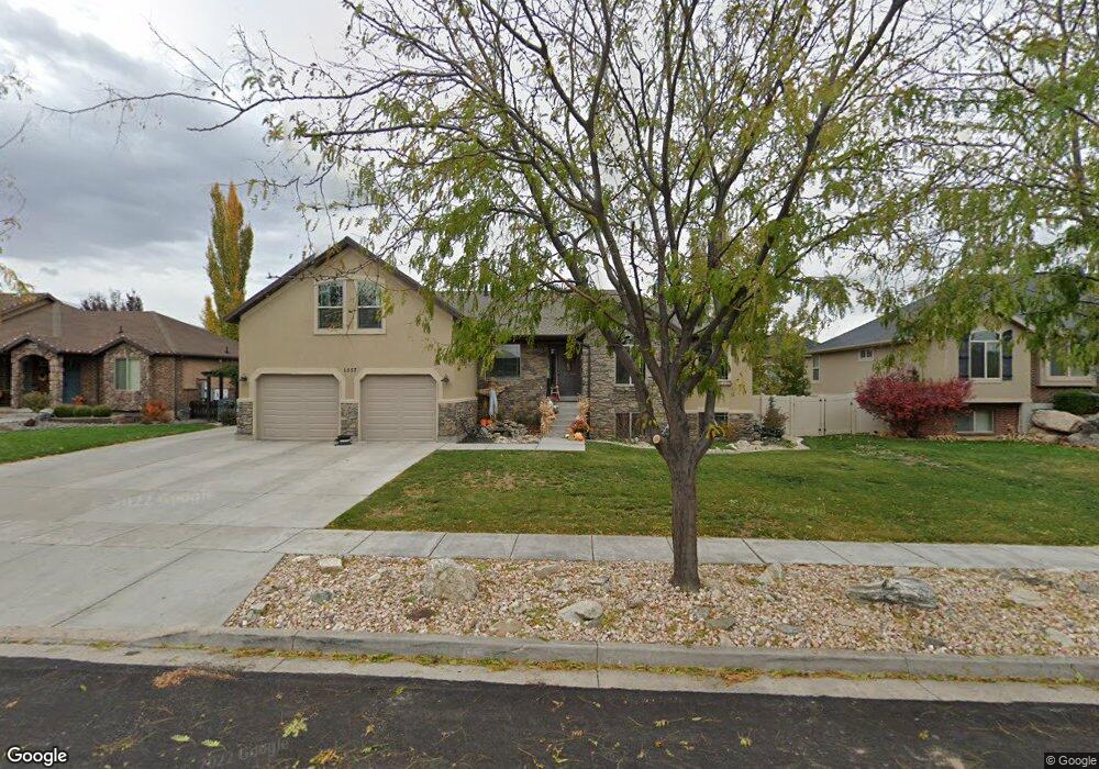 1557 Boulder Creek Ln, Layton, UT 84041 - photo 1