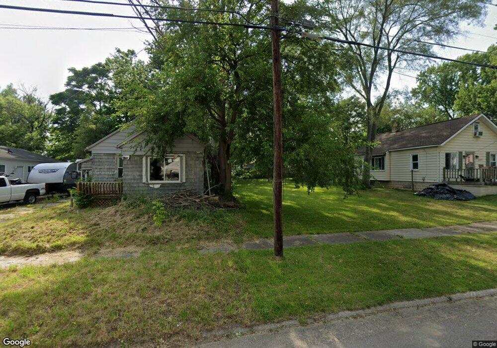 2413 N Vernon Ave, Flint, MI 48506 - photo 1