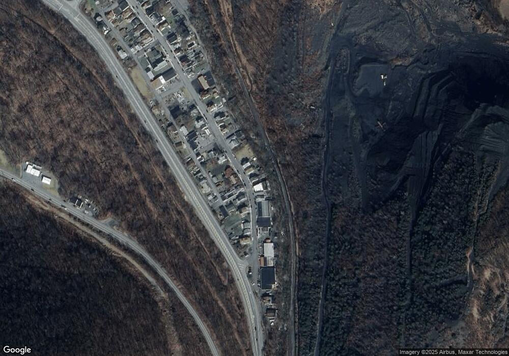 103 Center St, Coal Township, PA 17866 - photo 1