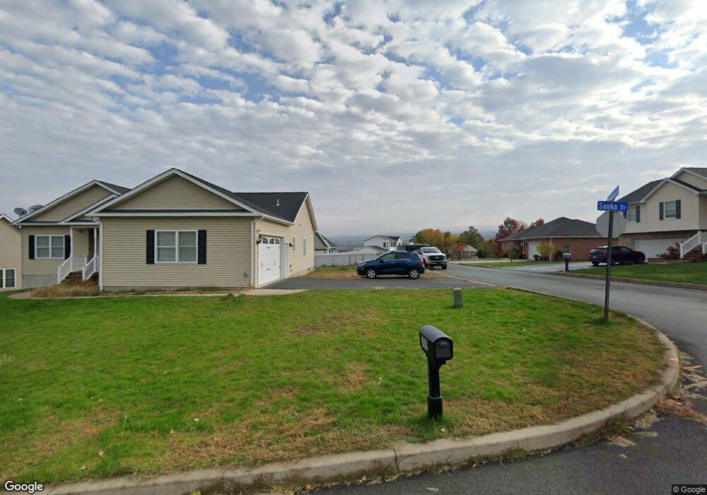 325 Sanko Dr, Olyphant, PA 18447 - photo 1