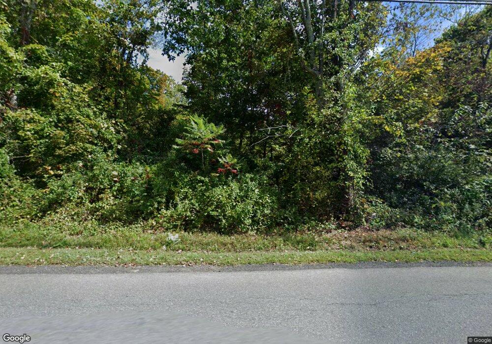 205 Sylvester Rd, Northampton, MA 01062 - photo 1