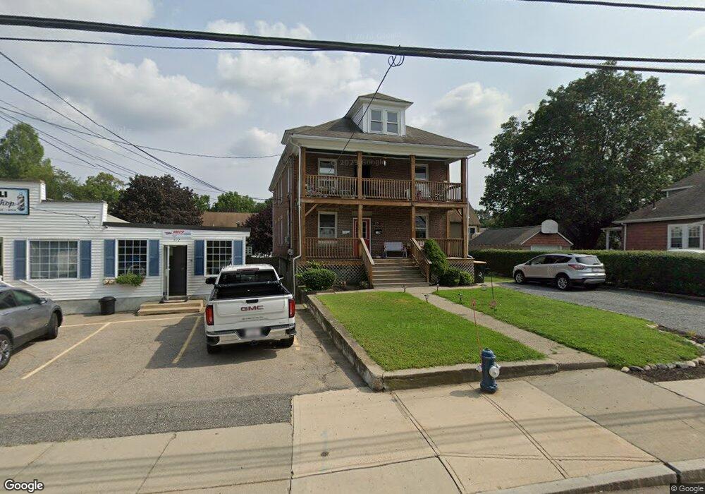 974 Waverly St, Framingham, MA 01702 - photo 1