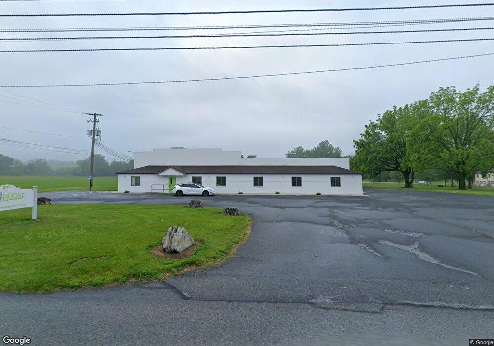 877 N Reading Rd, Ephrata, PA 17522 - photo 1