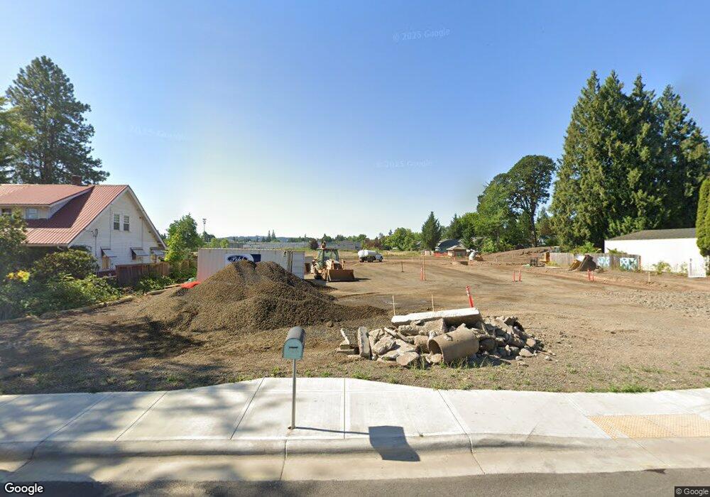 2320 26th Ave, Forest Grove, OR 97116 - photo 1