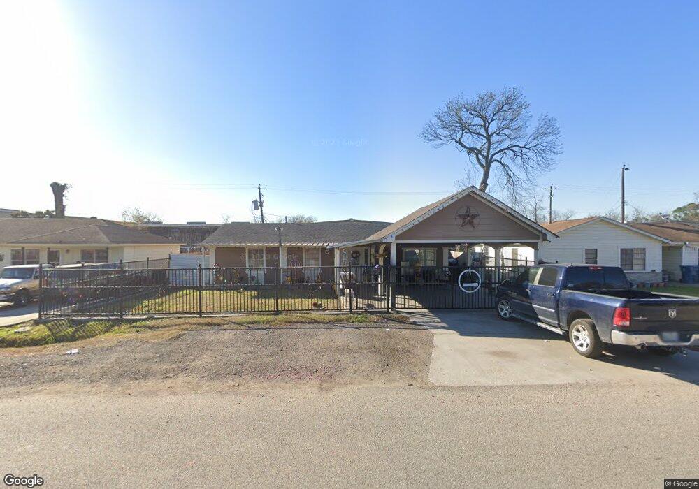 11719 Maymount Ln, Houston, TX 77093 - photo 1