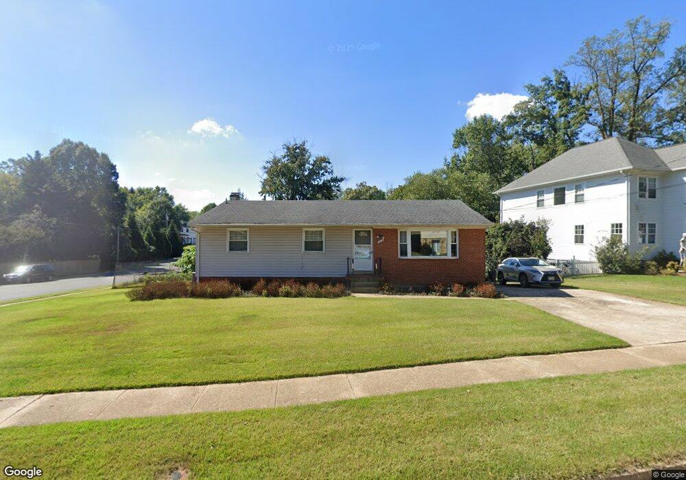 1019 Cottage St SW, Vienna, VA 22180 - photo 1