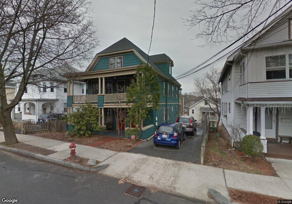 16 Gloucester St unit 18, Arlington, MA 02476 - photo 1