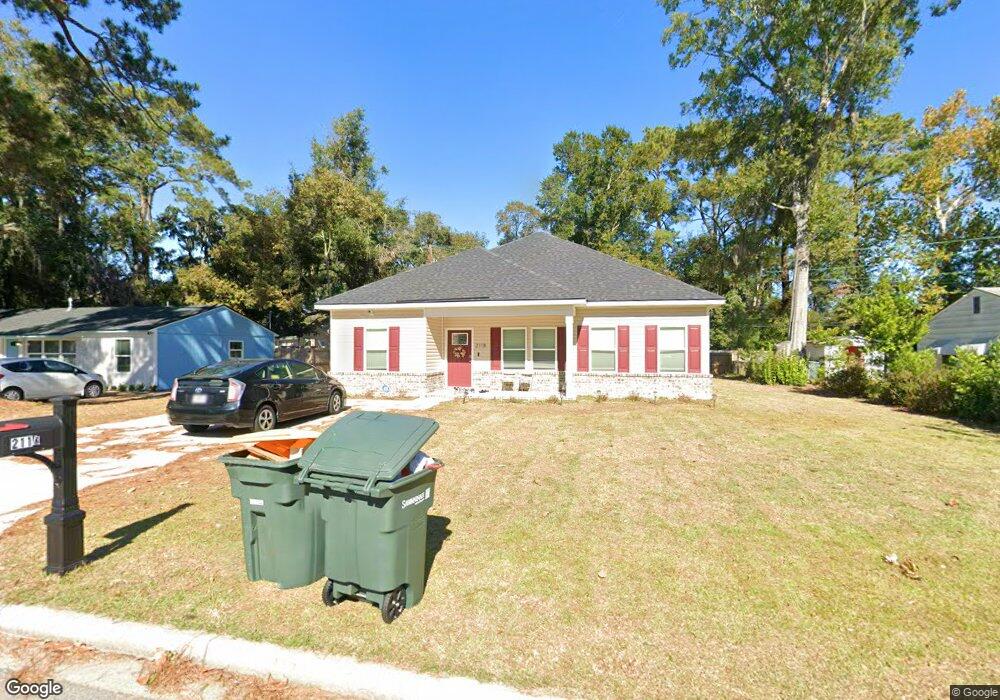 2118 N Fernwood Dr, Savannah, GA 31404 - photo 1