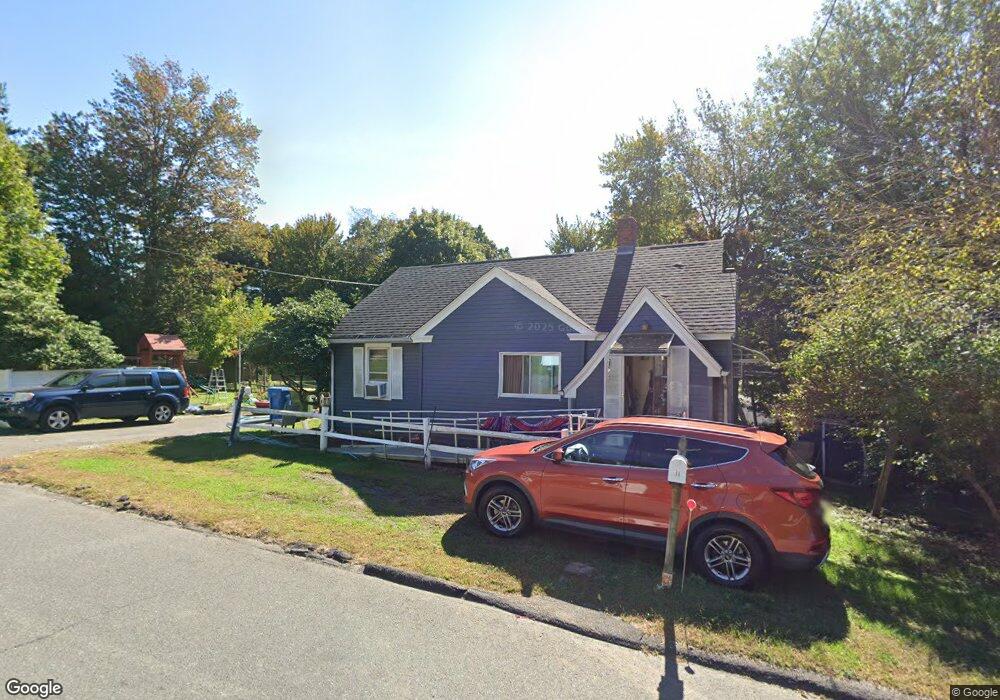 34 Alexander Ave, Waterbury, CT 06705 - photo 1