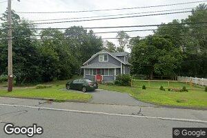 544 Middle Rd, Acushnet, MA 02743