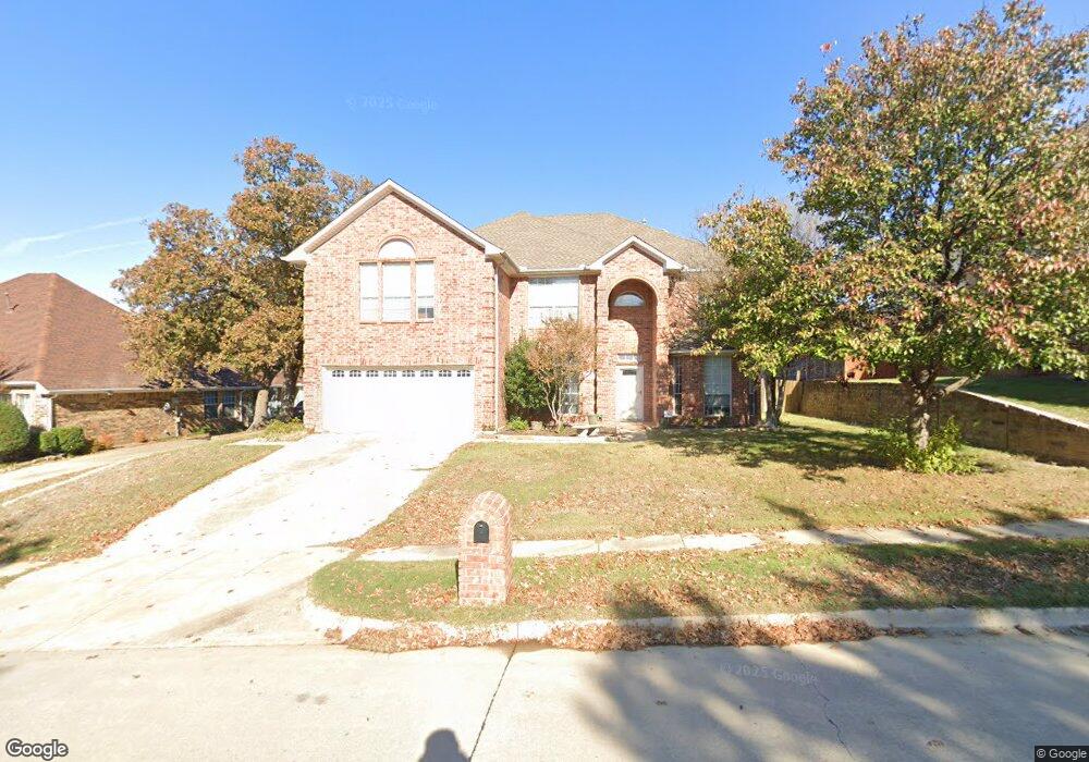 1013 Carousel Dr, Bedford, TX 76021 - photo 1