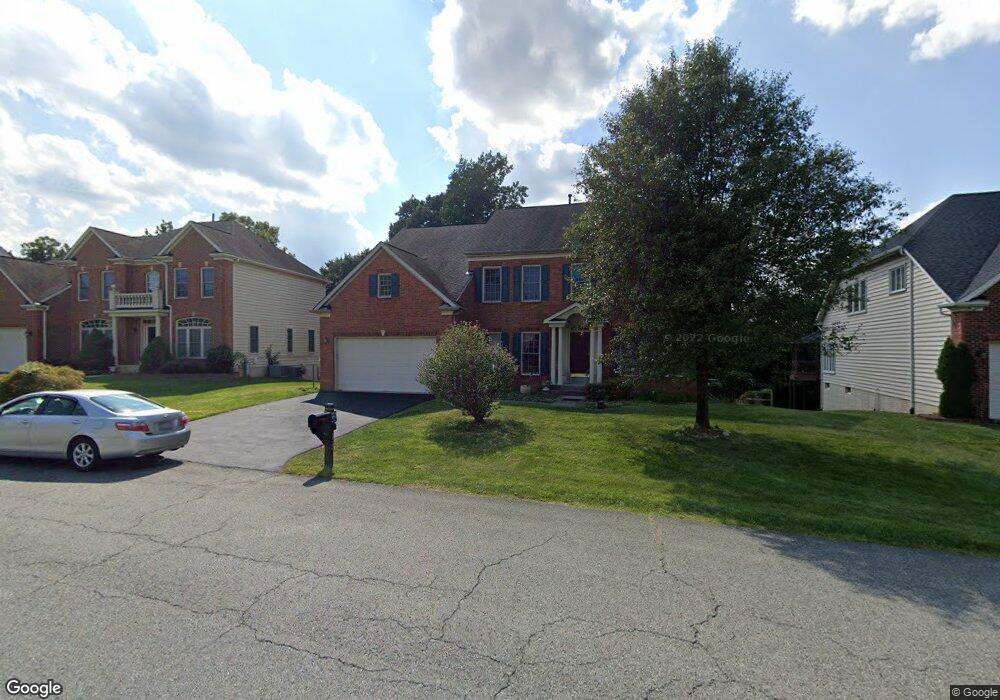 12106 Castle Pines Dr, Beltsville, MD 20705 - photo 1